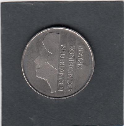 Beschrijving: 2 1/2 Gulden Beatrix